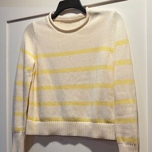 100% Cotton Gap Striped Butter Yellow and Cream Women's Sweater
